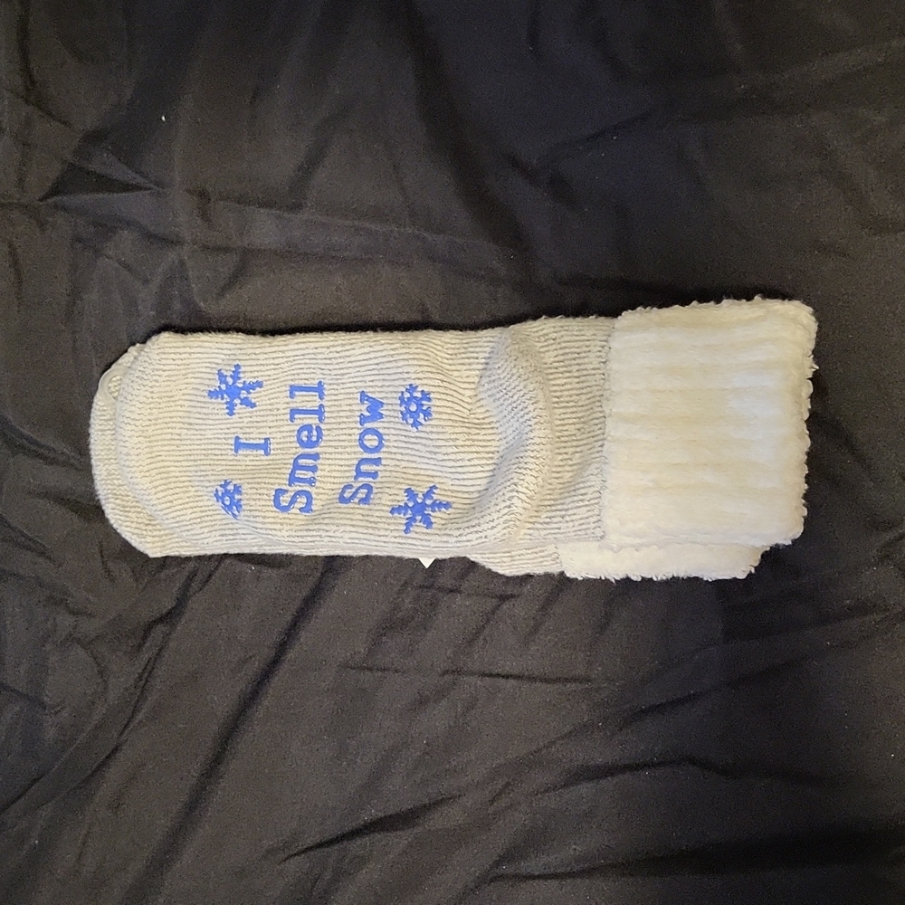 Christmas holiday fuzzy comfy socks - I smell snow